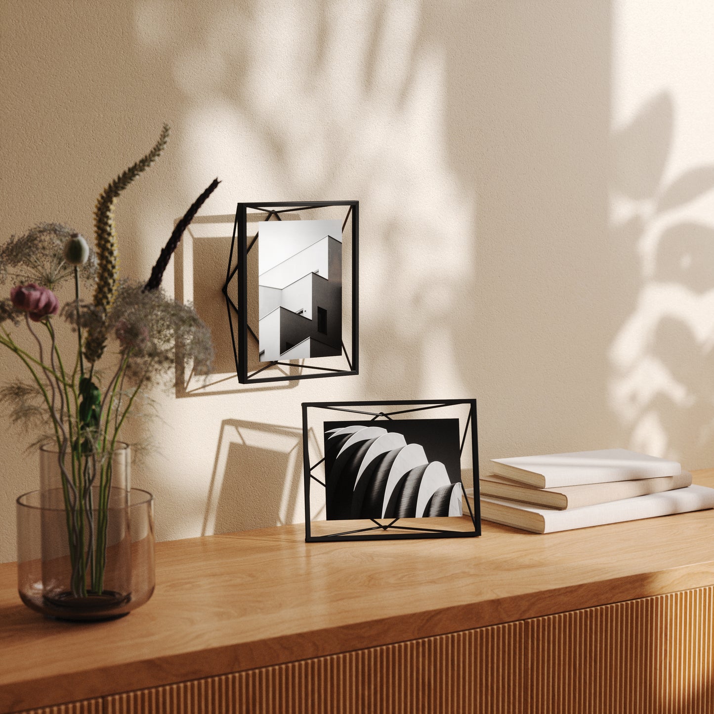 Prisma Picture Frame 5x7" - Black