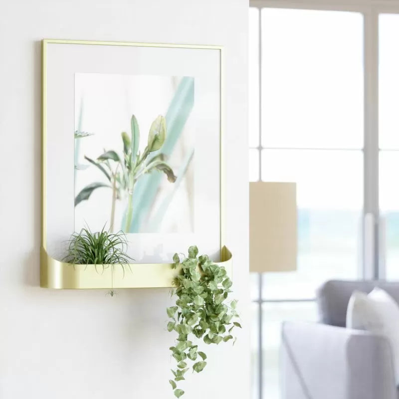 Matinee Photo Display 8x10" - Matte Brass