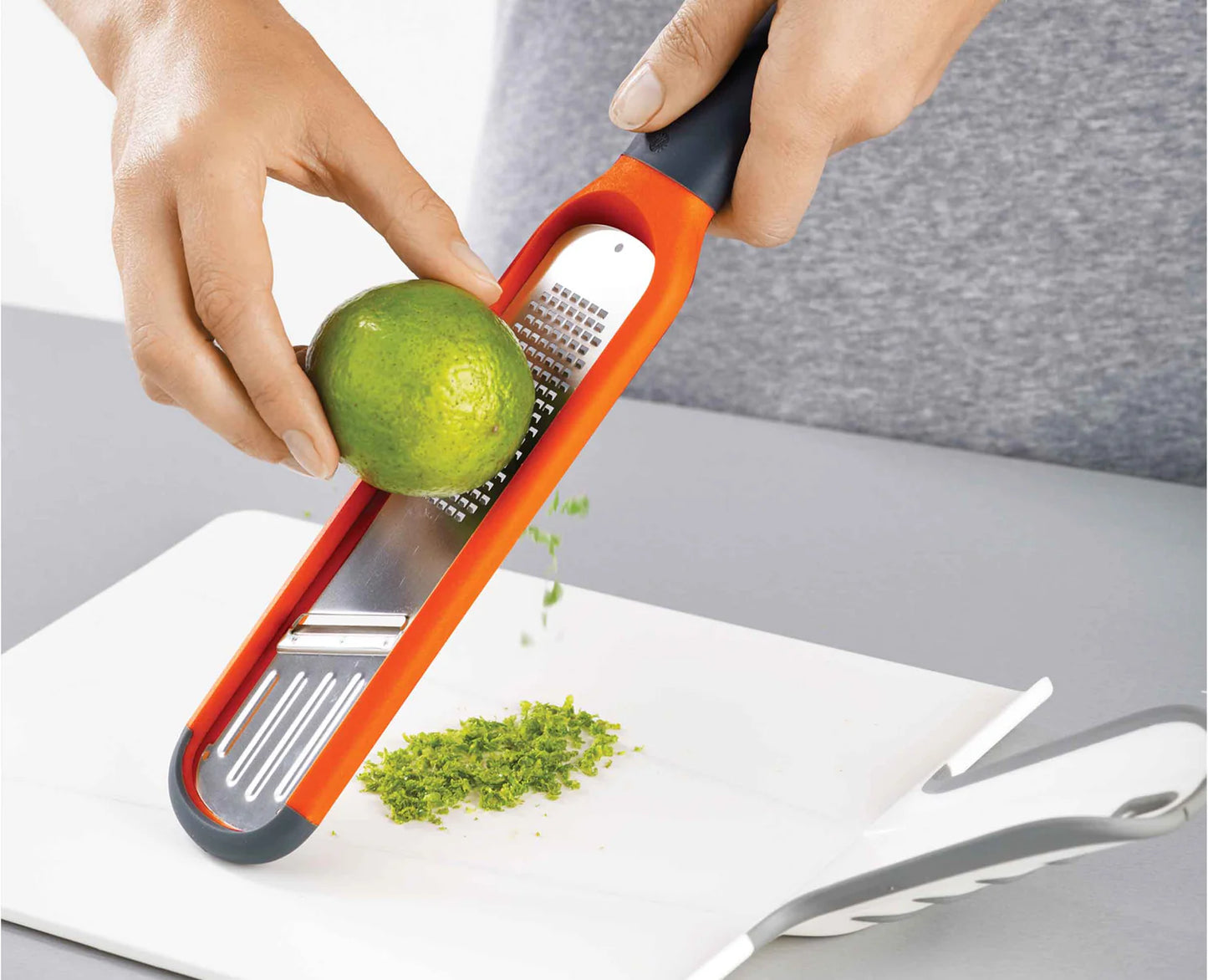 Handi-Grate 2-In-1 Mini Grater & Slicer