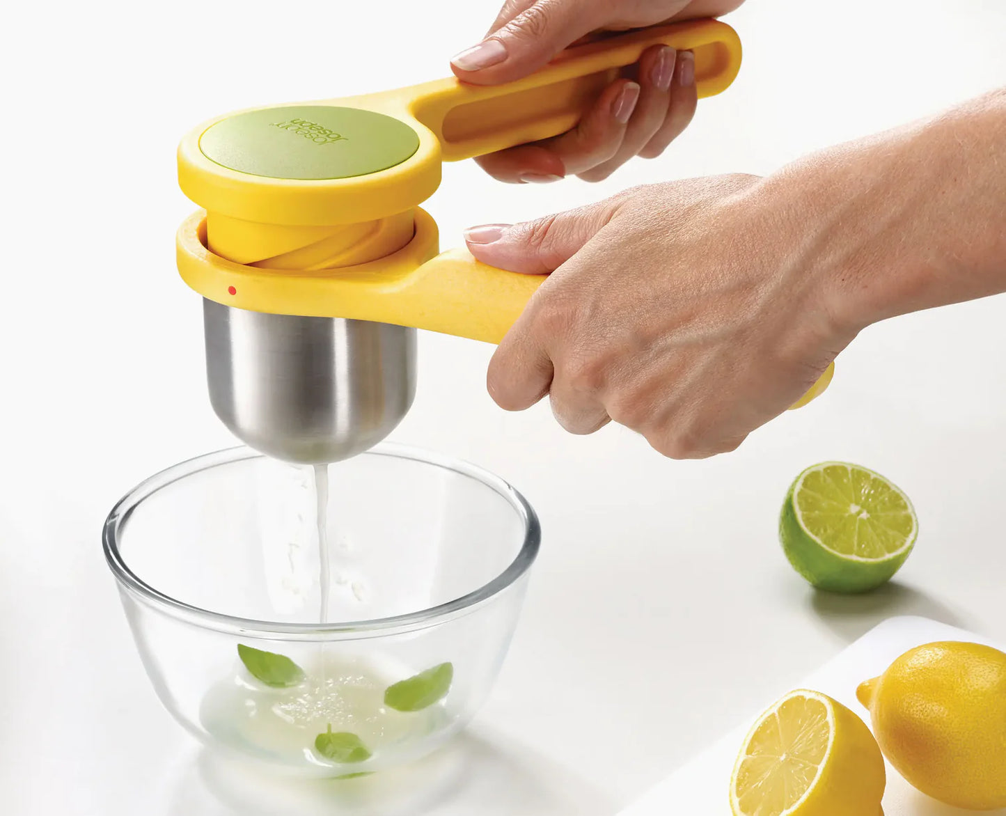 Helix Citrus Juicer