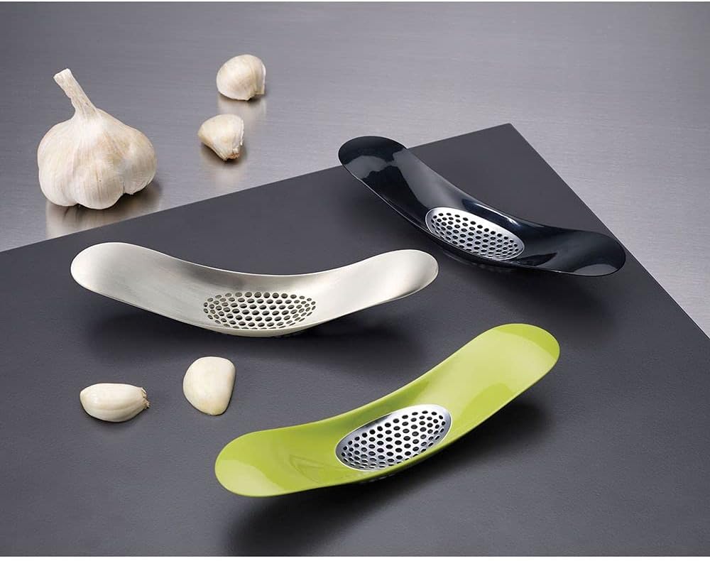 Rocker Garlic Crusher - Green