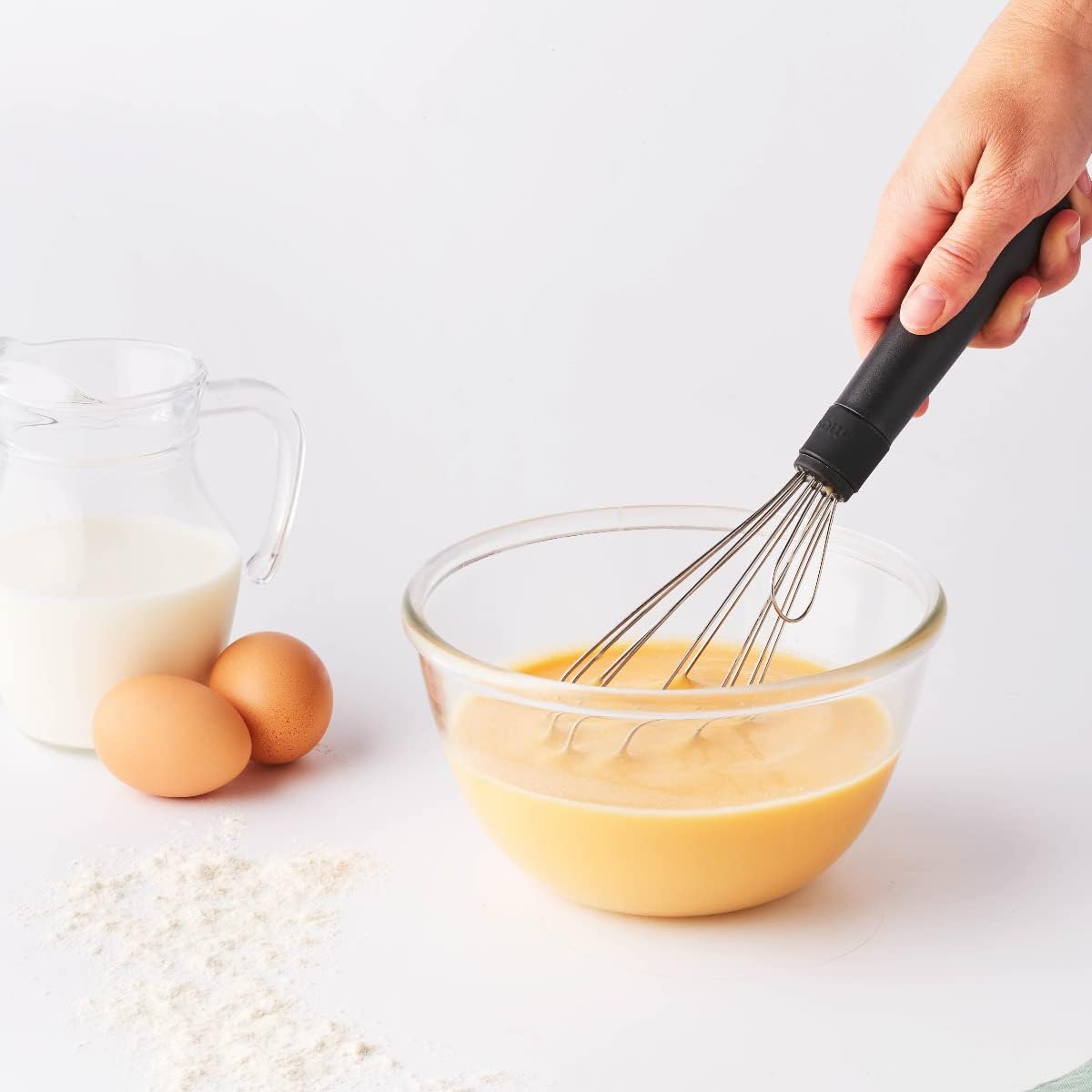 Whisk - Black