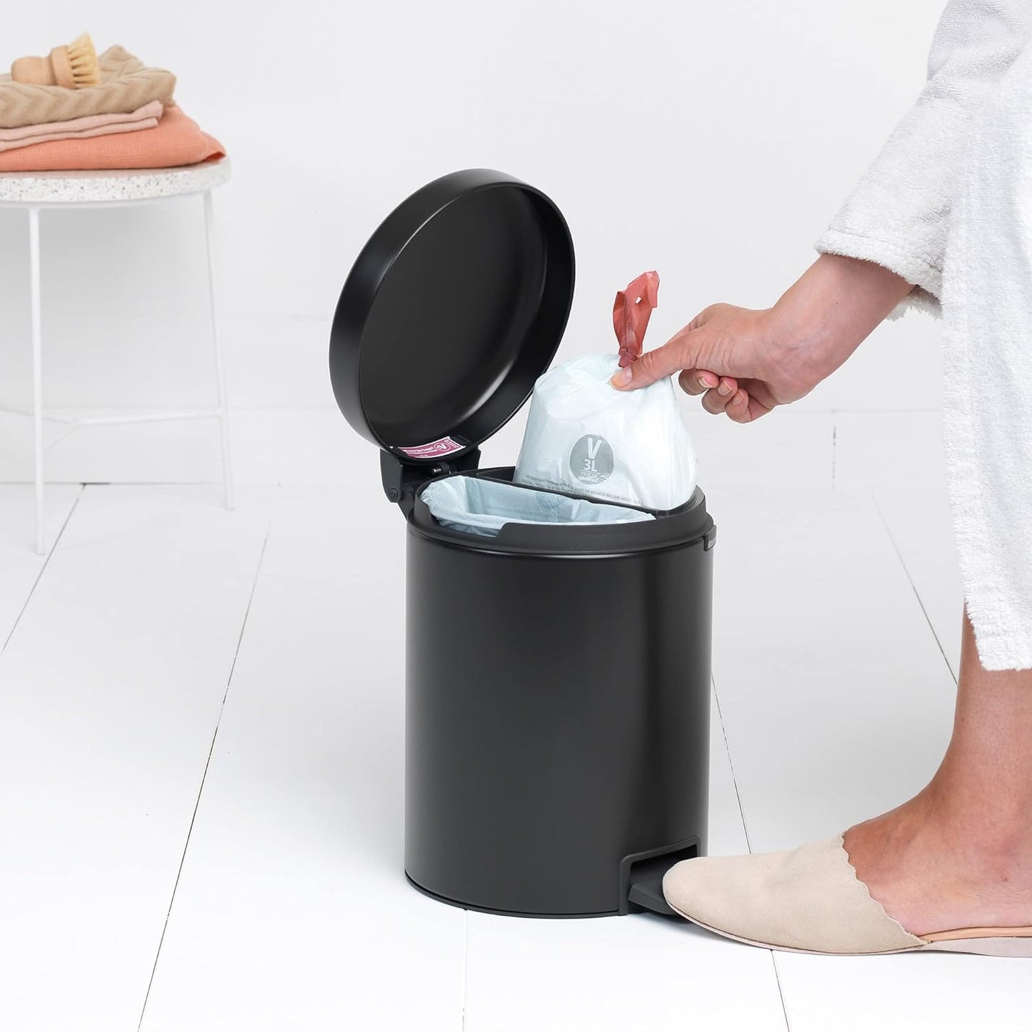 NewIcon - Pedal Bin Recycle 2x2 Litre - Matt Black
