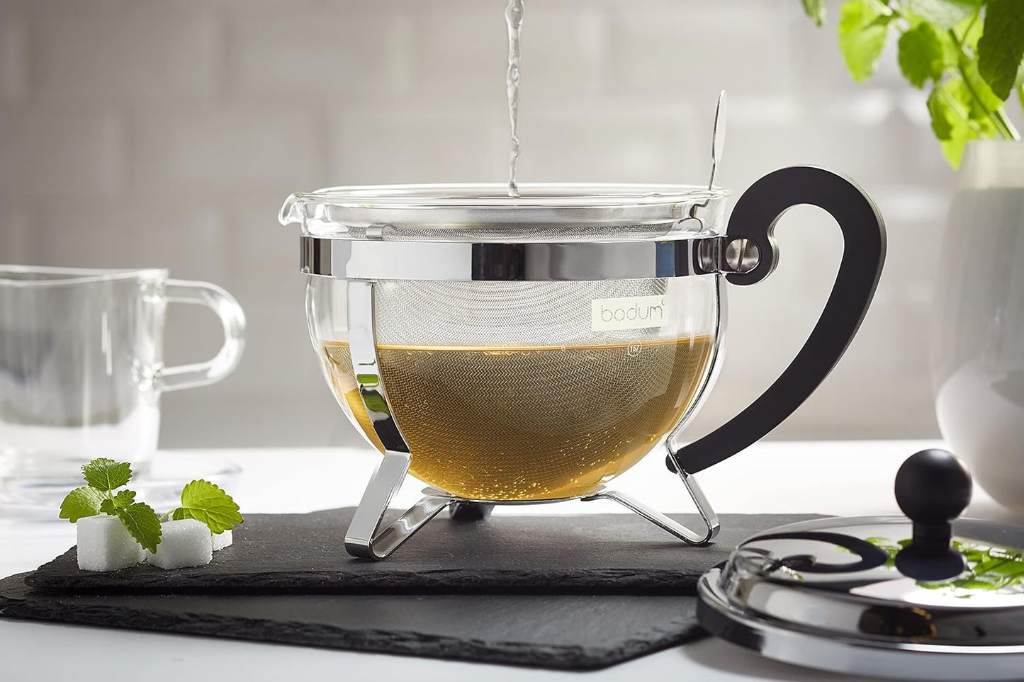 Chambord Tea Pot with Metal Lid and Frame, 1L/34oz