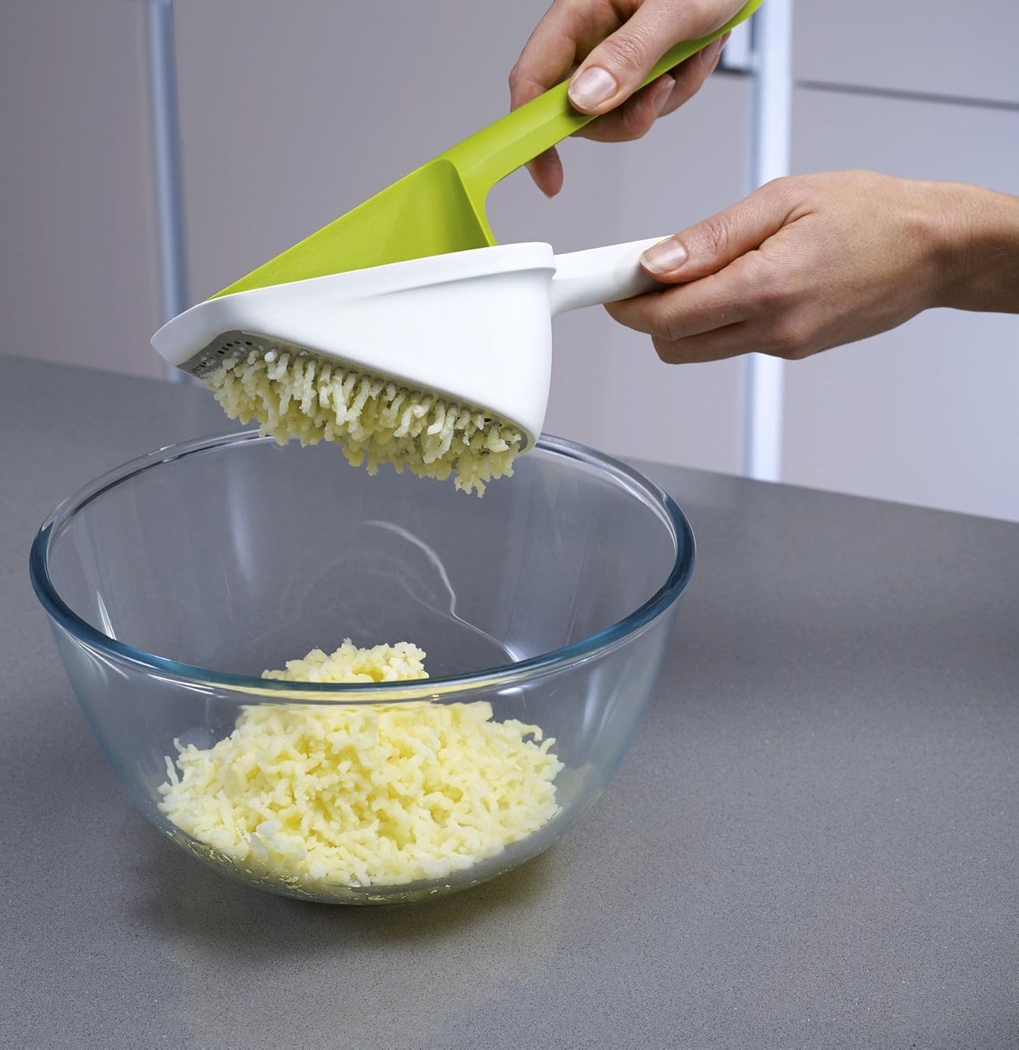 Scoop Potato Ricer - White