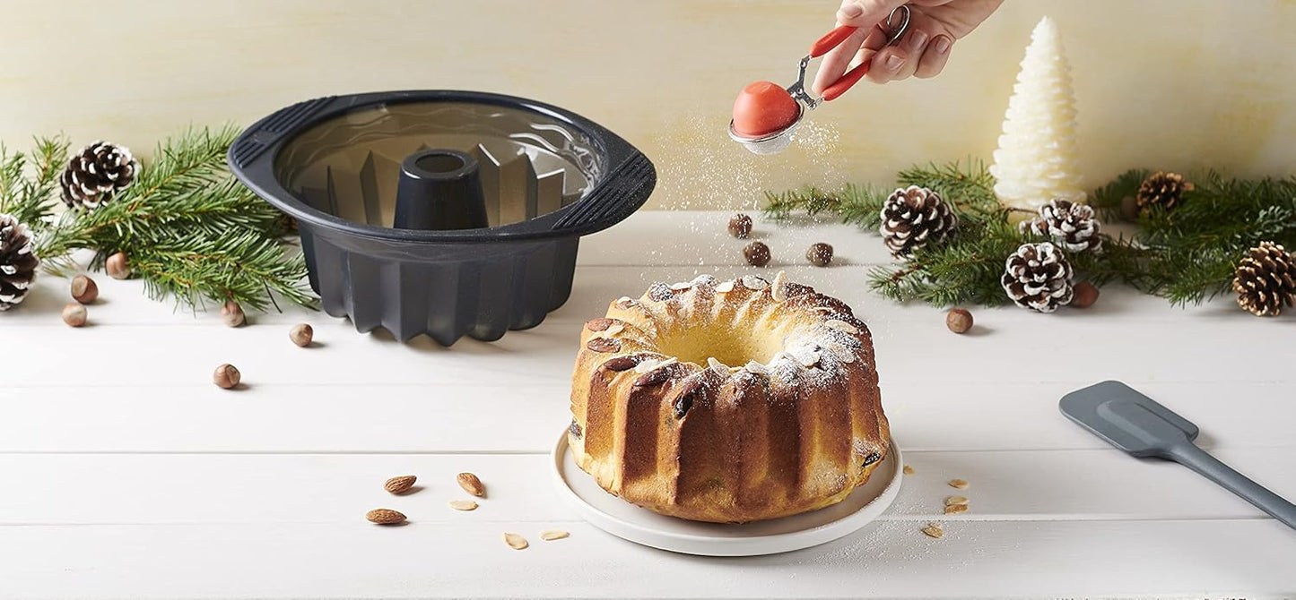 Bundform Baking Pan - Grey Translucent