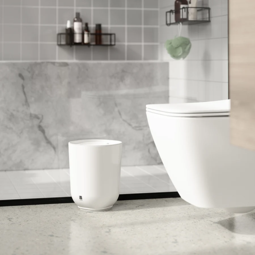 Step Waste Can with Lid - White