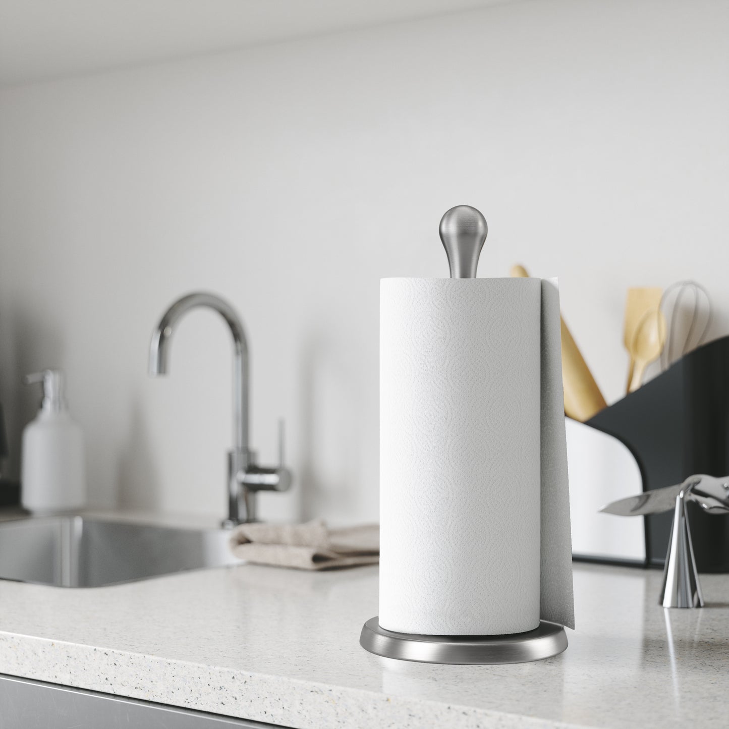 Tug Paper Towel Holder (Knock Down) - Smoke