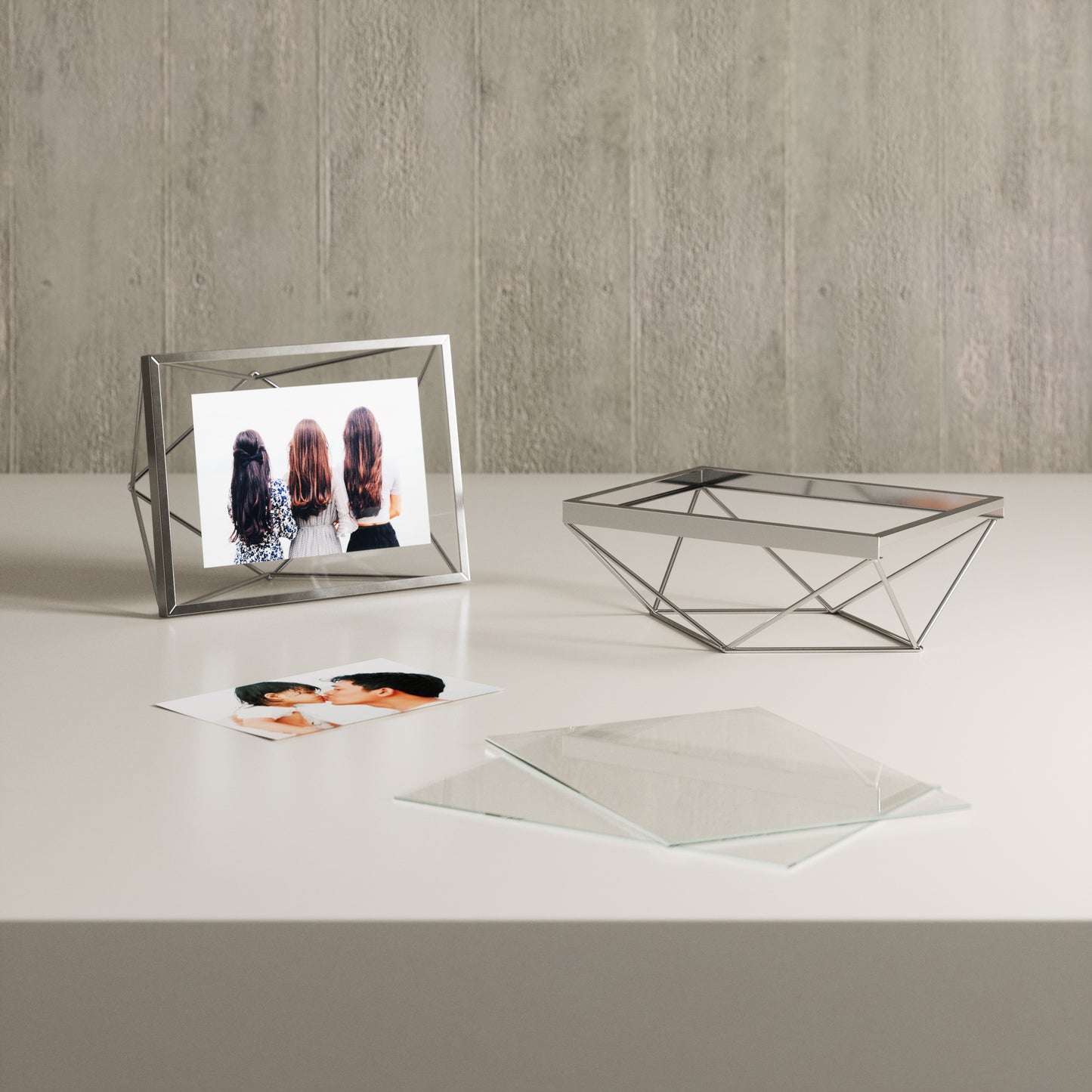 Prisma Picture Frame 4x6" - Chrome