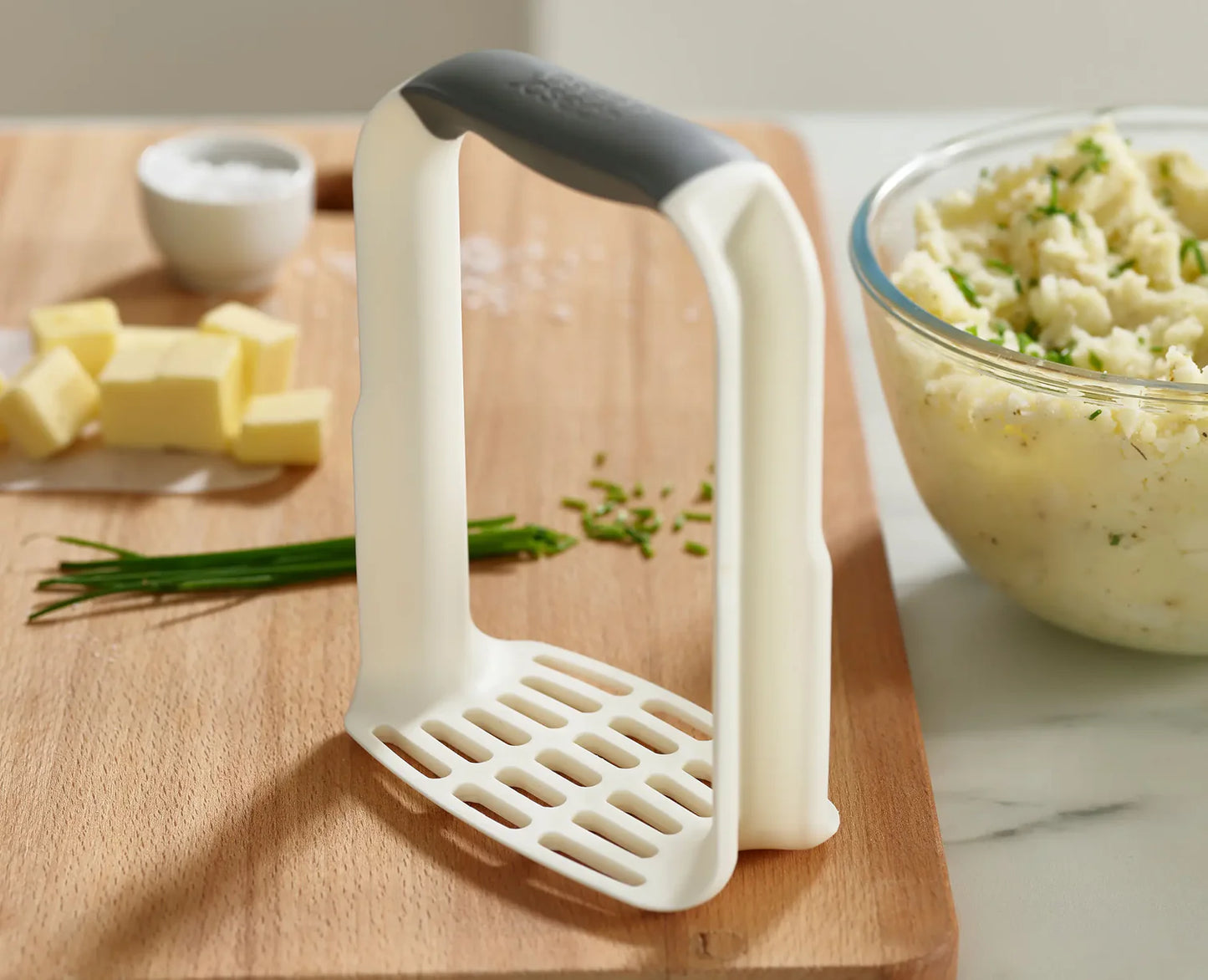 Easy-Mash Potato Masher - White