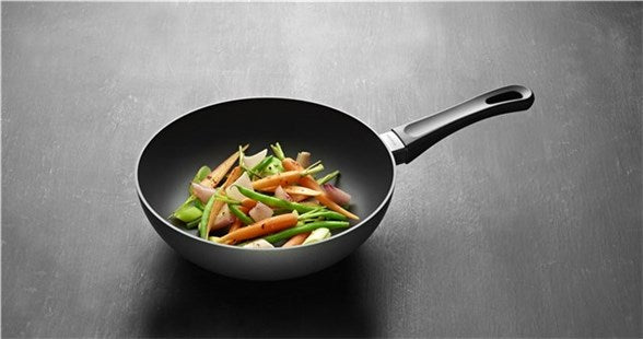 Classic - Stir Fry Pan 24cm (Ceramic Titanium)