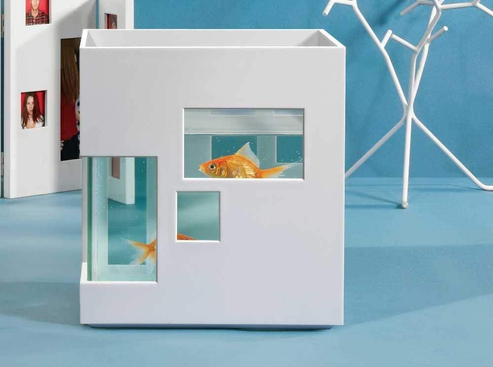 Fish Hotel Aquarium - White
