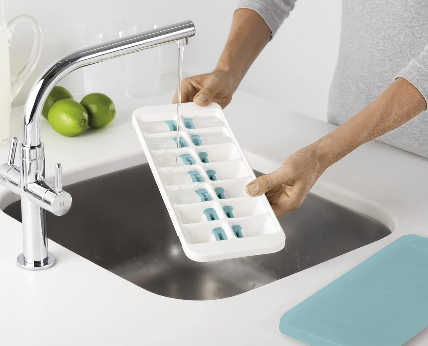 DUO Easy-Release Ice Cube Tray - Opal