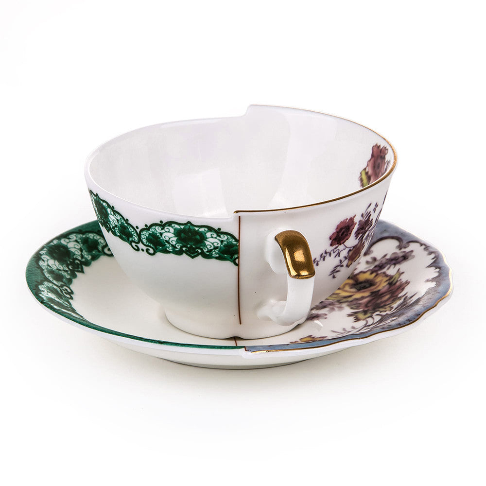 Hybrid TeaCup with Saucer in Porcelain - Isidora