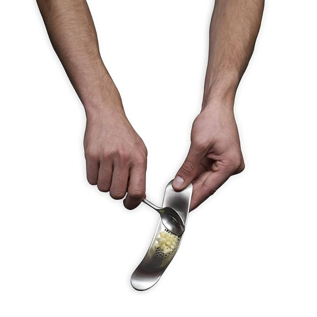 Rocker Garlic Crusher - Zinc
