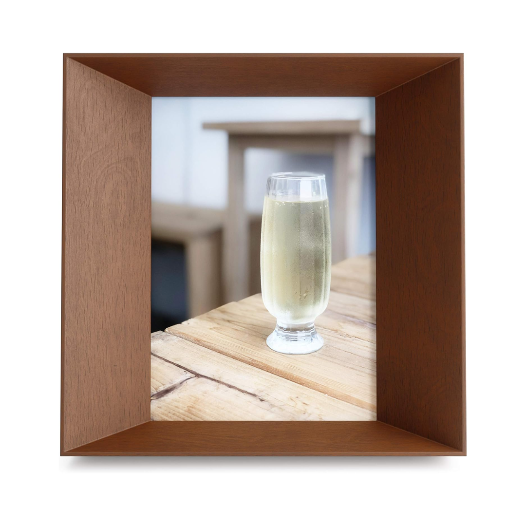Lookout Wall Photo Display 5x7" - Light Walnut